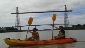 balade kayak sous le pont transbordeur